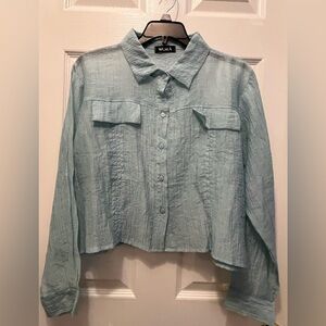 NWOT WORA Women’s Crop Long Sleeves Blue Blouse Button down